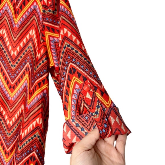 No Boundaries Red Chevron Striped Roll Tab Sleeve Dress - Picture 6 of 10